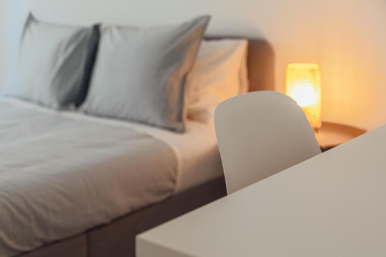 Elegant 3 Bedroom Apt - City Centre - Garage - Metro 리스본 외부 사진