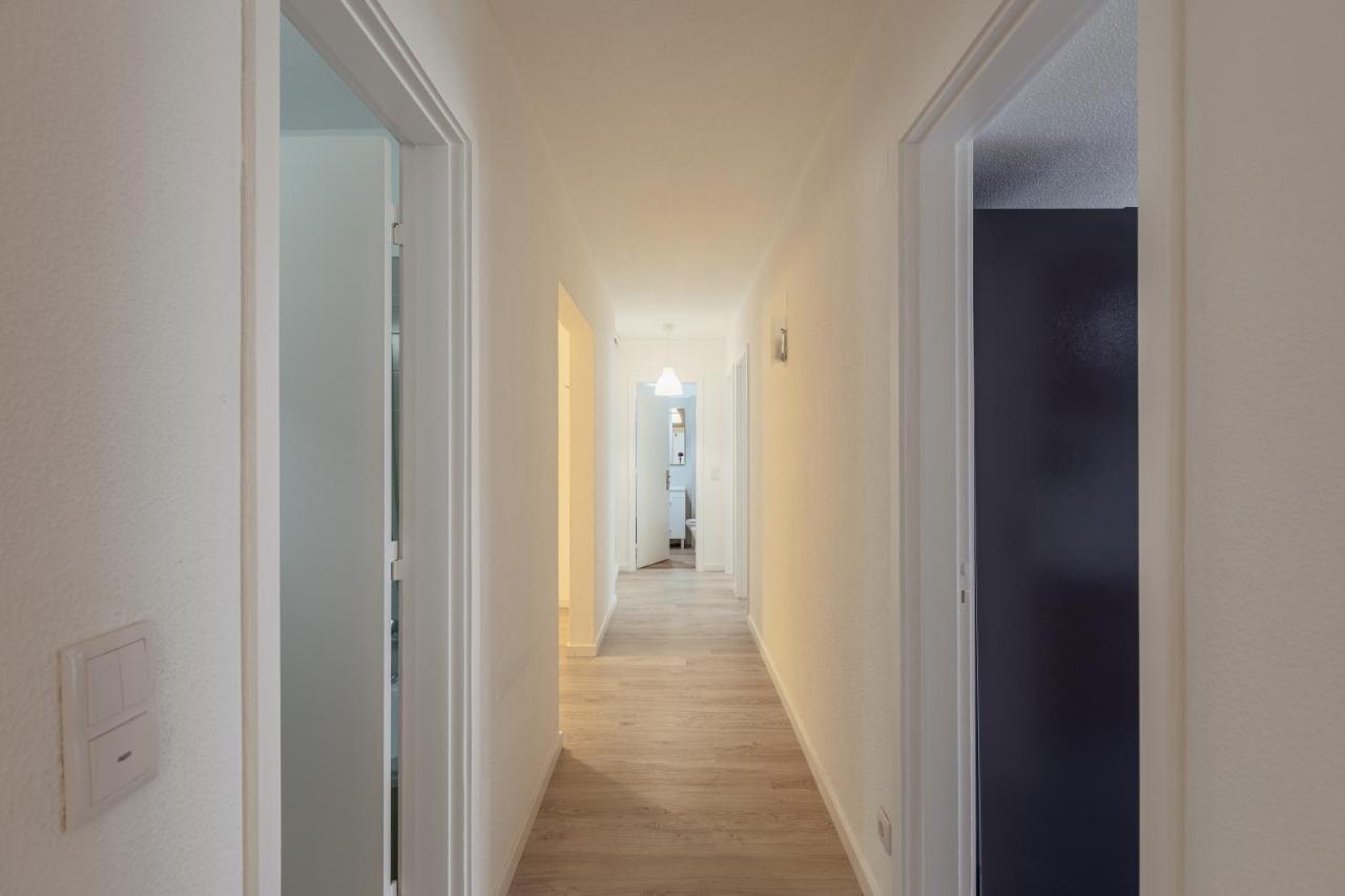 Elegant 3 Bedroom Apt - City Centre - Garage - Metro 리스본 외부 사진