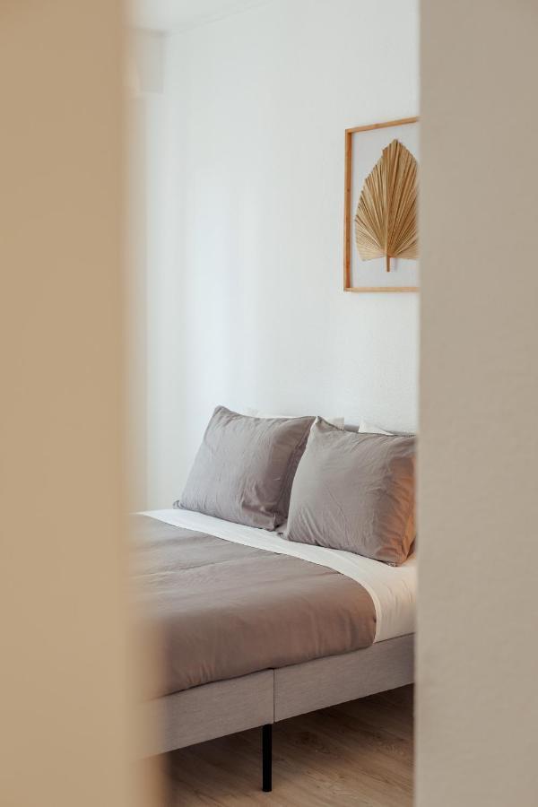 Elegant 3 Bedroom Apt - City Centre - Garage - Metro 리스본 외부 사진