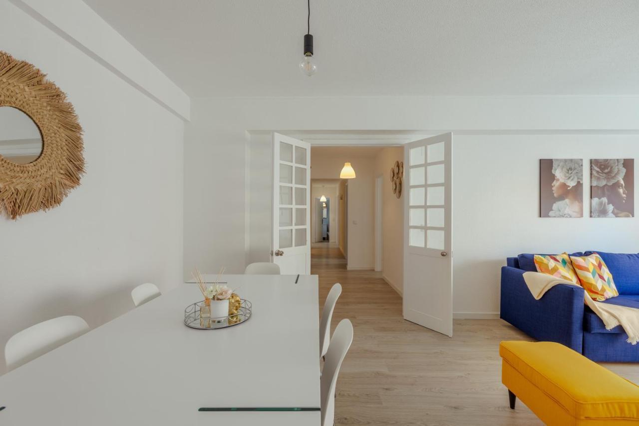 Elegant 3 Bedroom Apt - City Centre - Garage - Metro 리스본 외부 사진